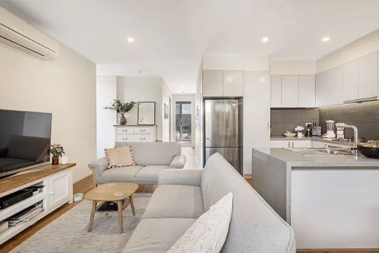 211/264 Waterdale Road, Ivanhoe, Vic 3079 - For Rent