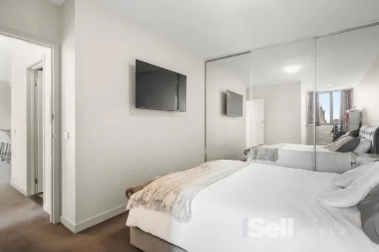 211/31B Buckingham Avenue, Springvale, Vic 3171-Image