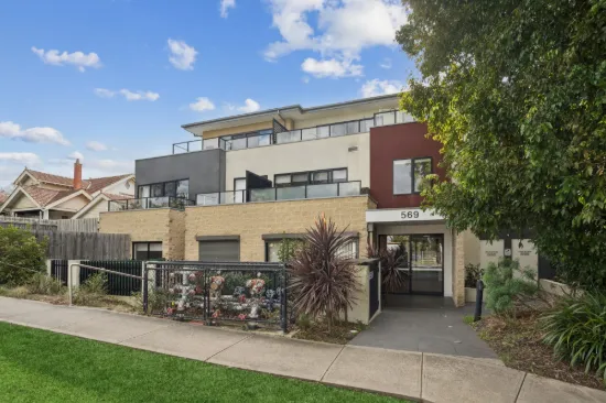 211/569 Whitehorse Road, Mitcham, Vic 3132
