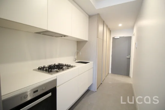 2111/8 Pearl River Road, Docklands, Vic 3008