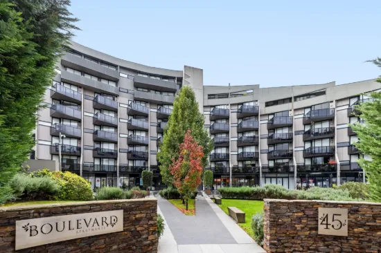 212/45 Edgewater Boulevard, Maribyrnong, Vic 3032