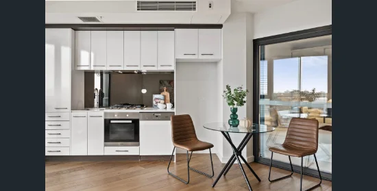 213/11 Glass St, Essendon, Vic 3040-Image