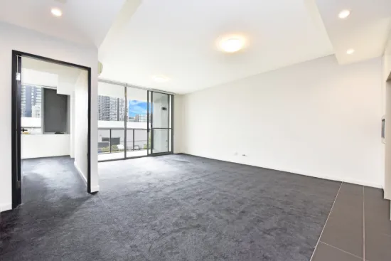 215/14 Nuvolari Place, Wentworth Point, NSW 2127