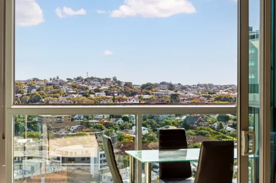 21702/8 Hercules Street, Hamilton, Qld 4007