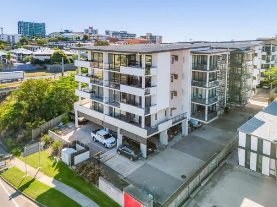218/75 Central Lane, Gladstone Central QLD 4680-Image