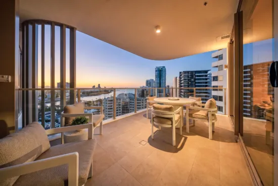 21804/11-23 Cronin Avenue, Main Beach, Qld 4217