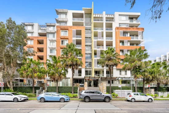 219/21  Hill Street, Wentworth Point, NSW 2127