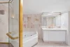 21C/5 Bayview Street, Runaway Bay, Qld 4216-Image