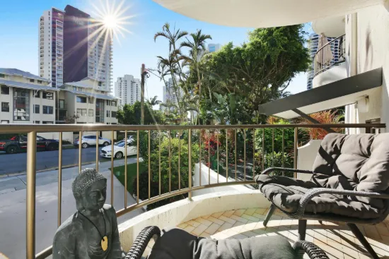 22 Woodroffe Avenue, Main Beach, Qld 4217-Image