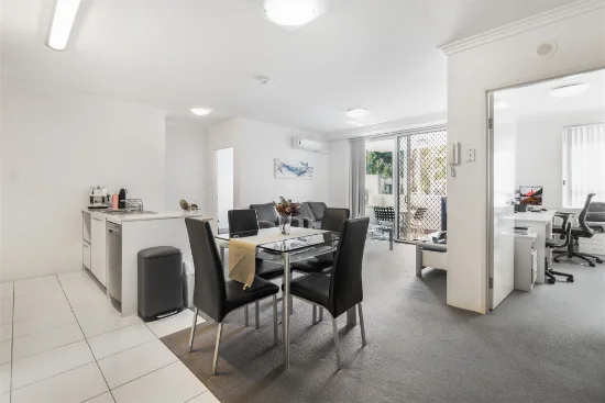 2202/3 Main Street, Varsity Lakes, Qld 4227