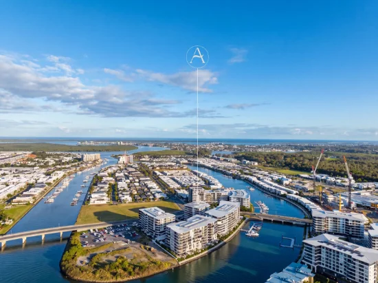 2203/4 Athena Boulevard, Hope Island, Qld 4212