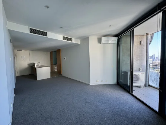 2204/15 Caravel  Lane, Docklands, Vic 3008