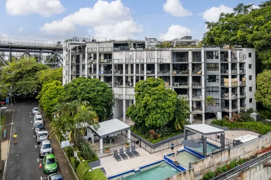 23/161 Main Street, Kangaroo Point, Qld 4169-Image