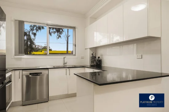 23/2 Kurrajong Road, Casula, NSW 2170