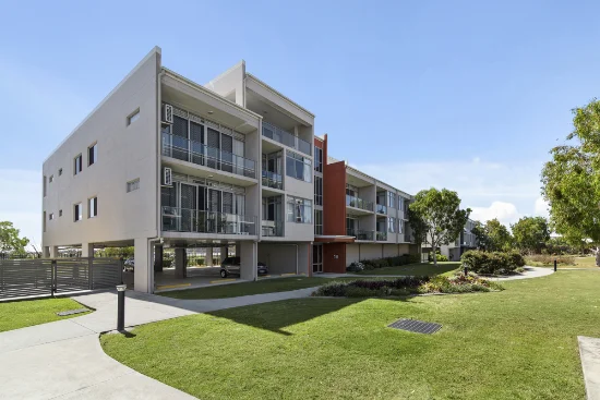 23/3 McLennan Court, North Lakes, Qld 4509
