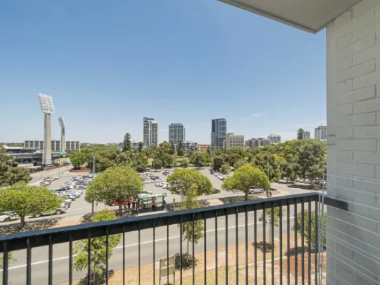 23/38-42 Waterloo Crescent, East Perth, WA 6004