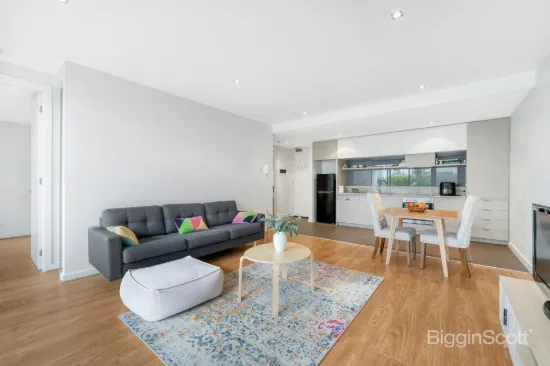 23/44 Eucalyptus Drive, Maidstone, Vic 3012