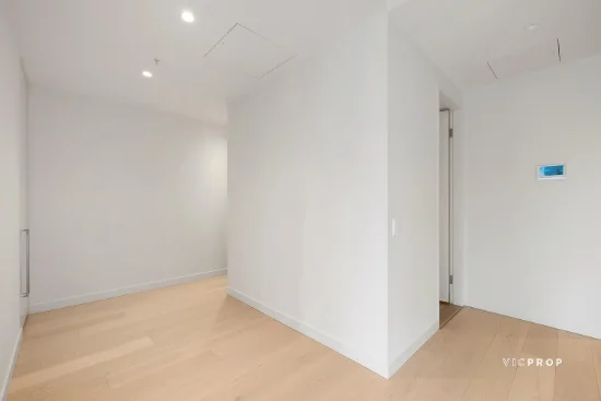 2307/157 Abeckett Street, Melbourne, Vic 3000-Image