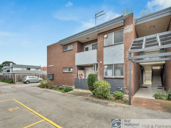 24/116 Princes Highway, Dandenong, Vic 3175
