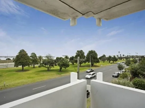 24/333 Beaconsfield Parade, St Kilda West, Vic 3182