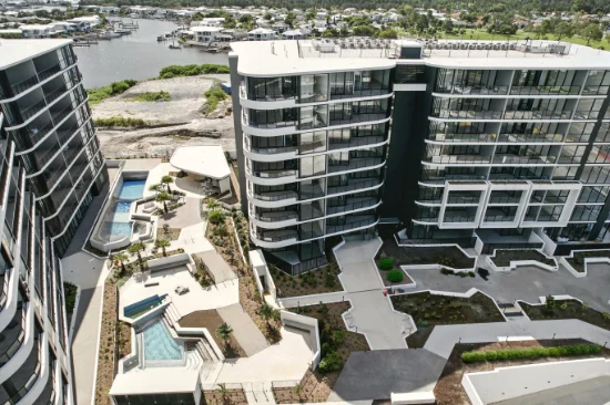 2407/10 Sickle Avenue, Hope Island, Qld 4212