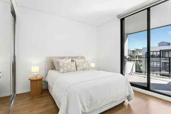 2413/55 Wilson Street, Botany, NSW 2019-Image