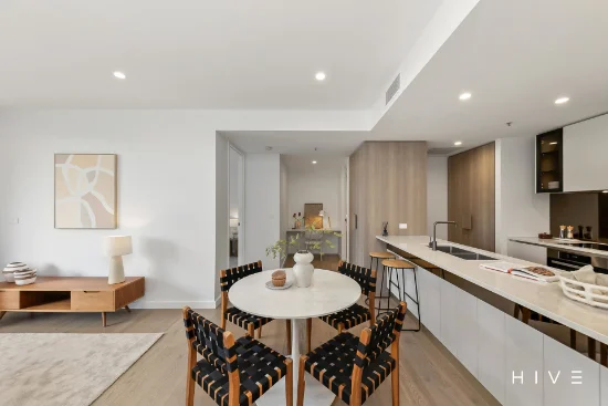 242/44 Constitution Avenue, Parkes, ACT 2600-Image