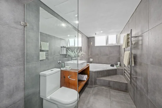 24A/1 Albert Avenue, Broadbeach QLD 4218-Image