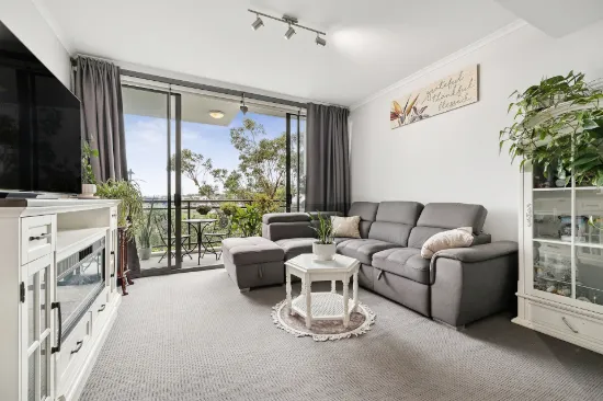 24C/541 Pembroke Road, Leumeah, NSW 2560