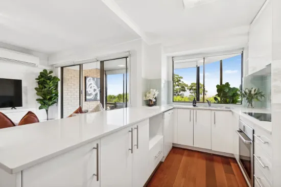 25/174-180 Pacific Highway, North Sydney, NSW 2060-Image
