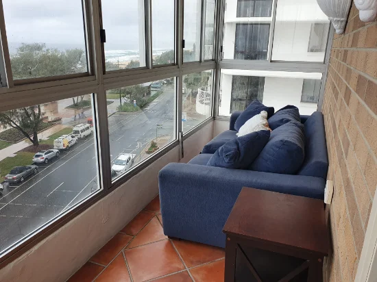 25/64 The Esplanade, Surfers Paradise, Qld 4217-Image
