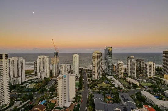 26/24 Woodroffe Avenue, Main Beach, Qld 4217-Image