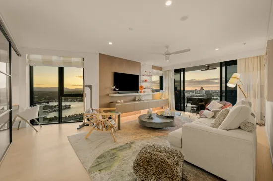 26/24 Woodroffe Avenue, Main Beach, Qld 4217-Image