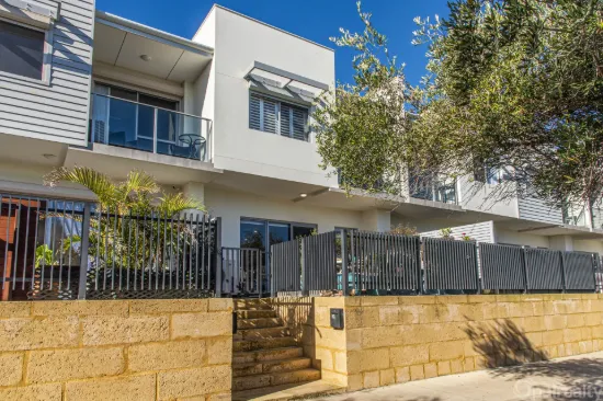 26/49 Palisades Boulevard, Secret Harbour, WA 6173