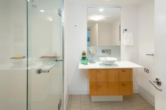 26203 Ephraim Island Parade, Paradise Point, Qld 4216-Image