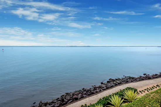26203 Ephraim Island Parade, Paradise Point, Qld 4216-Image
