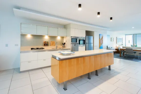 26203 Ephraim Island Parade, Paradise Point, Qld 4216-Image