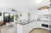 27/10-12 Bath Street, Labrador, Qld 4215