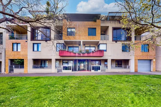 27/140 Queens Parade, Fitzroy North, Vic 3068