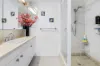 27/54 Hooker Boulevard, Mermaid Waters, Qld 4218-Image