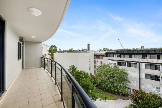 27/74-76 McLachlan Street, Rushcutters Bay, NSW 2011