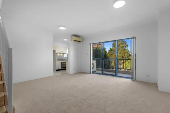 28/1 Hillcrest Avenue, Hurstville, NSW 2220