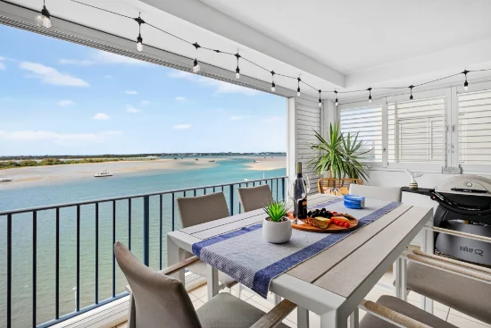 29/326 Marine Parade, Labrador, Qld 4215