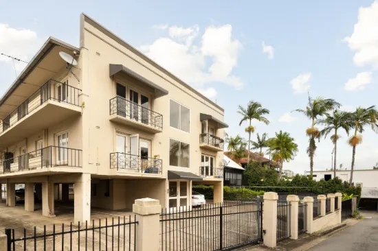 3/136 Kingsford Smith Drive, Hamilton, Qld 4007