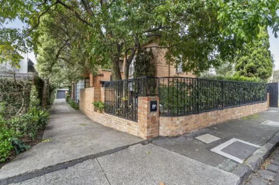 3/14 Canberra Road, Toorak, Vic 3142