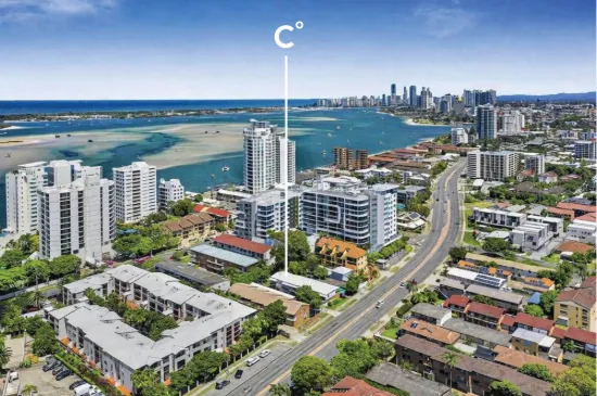 3/151 Frank Street, Labrador, Qld 4215