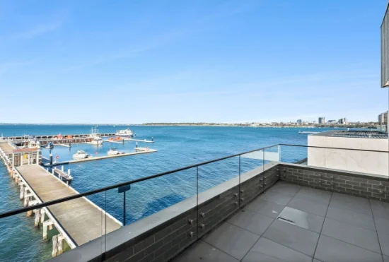 3/2 Lady Nelson Drive, Rippleside, Vic 3215