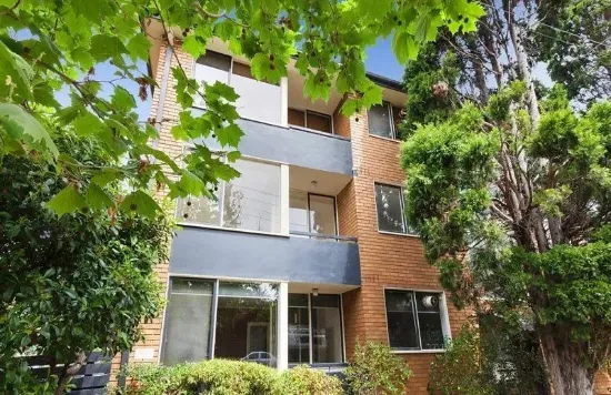 3/233 Brighton Road, Elwood, Vic 3184