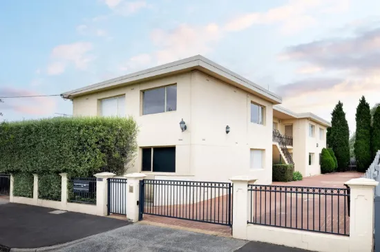 3/35-37 Eveline Street, Brunswick, Vic 3056
