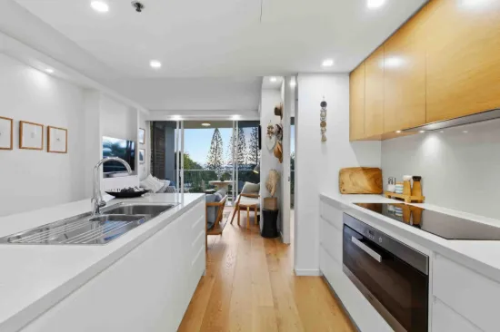 3/3653 Main Beach Parade, Main Beach, Qld 4217-Image